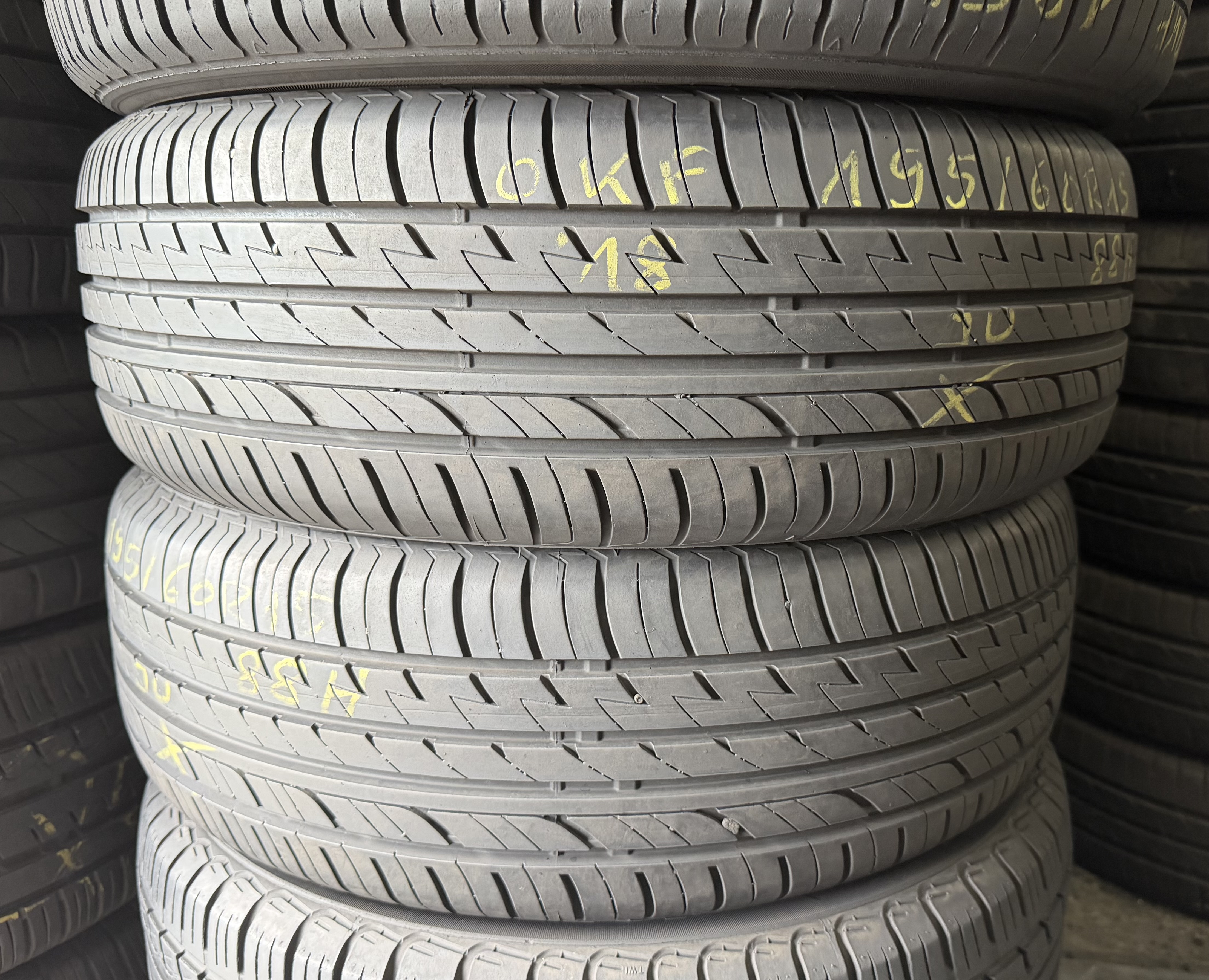 Шини б\у 195/60 R15