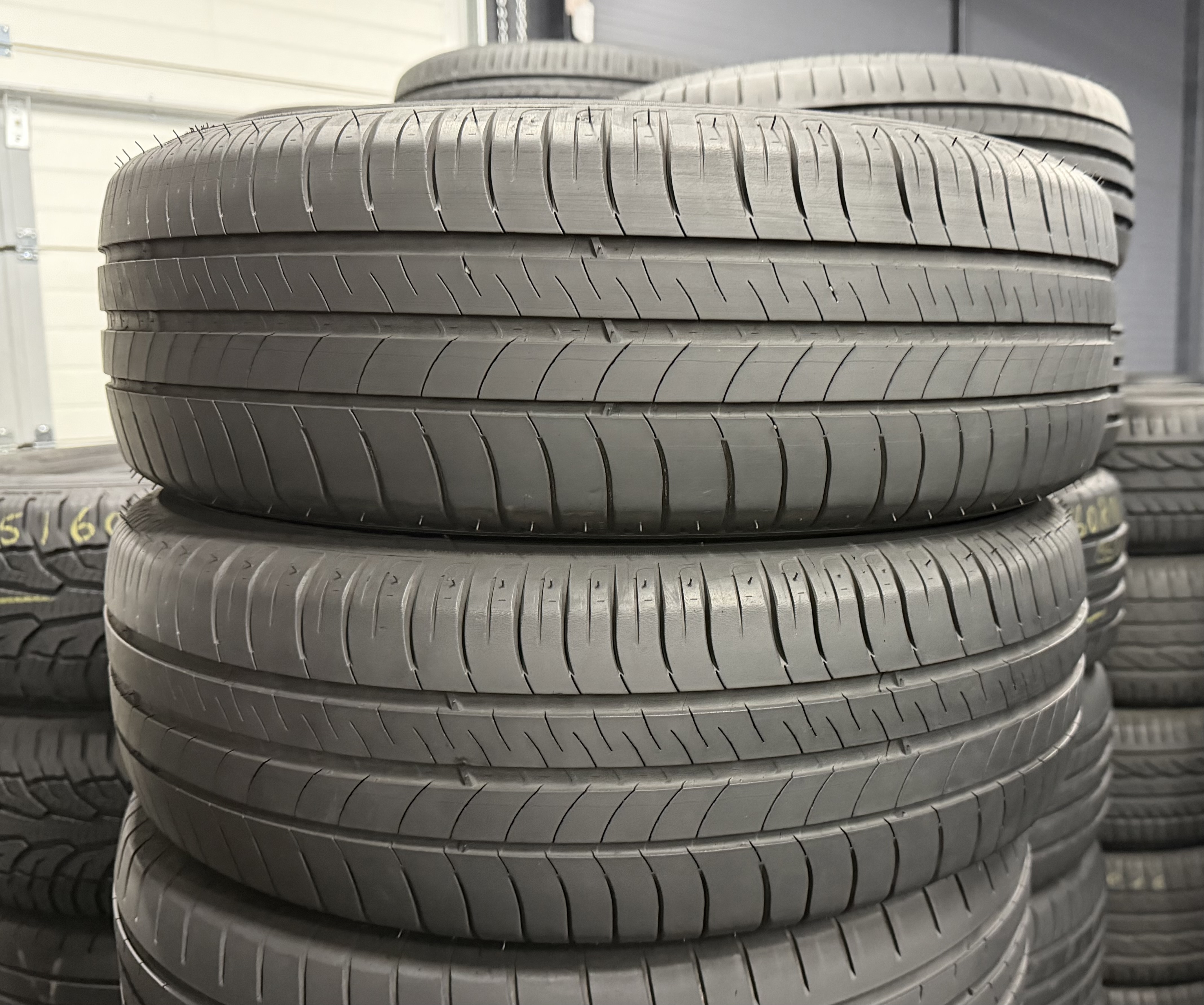 Шини б\у 185/60 R15