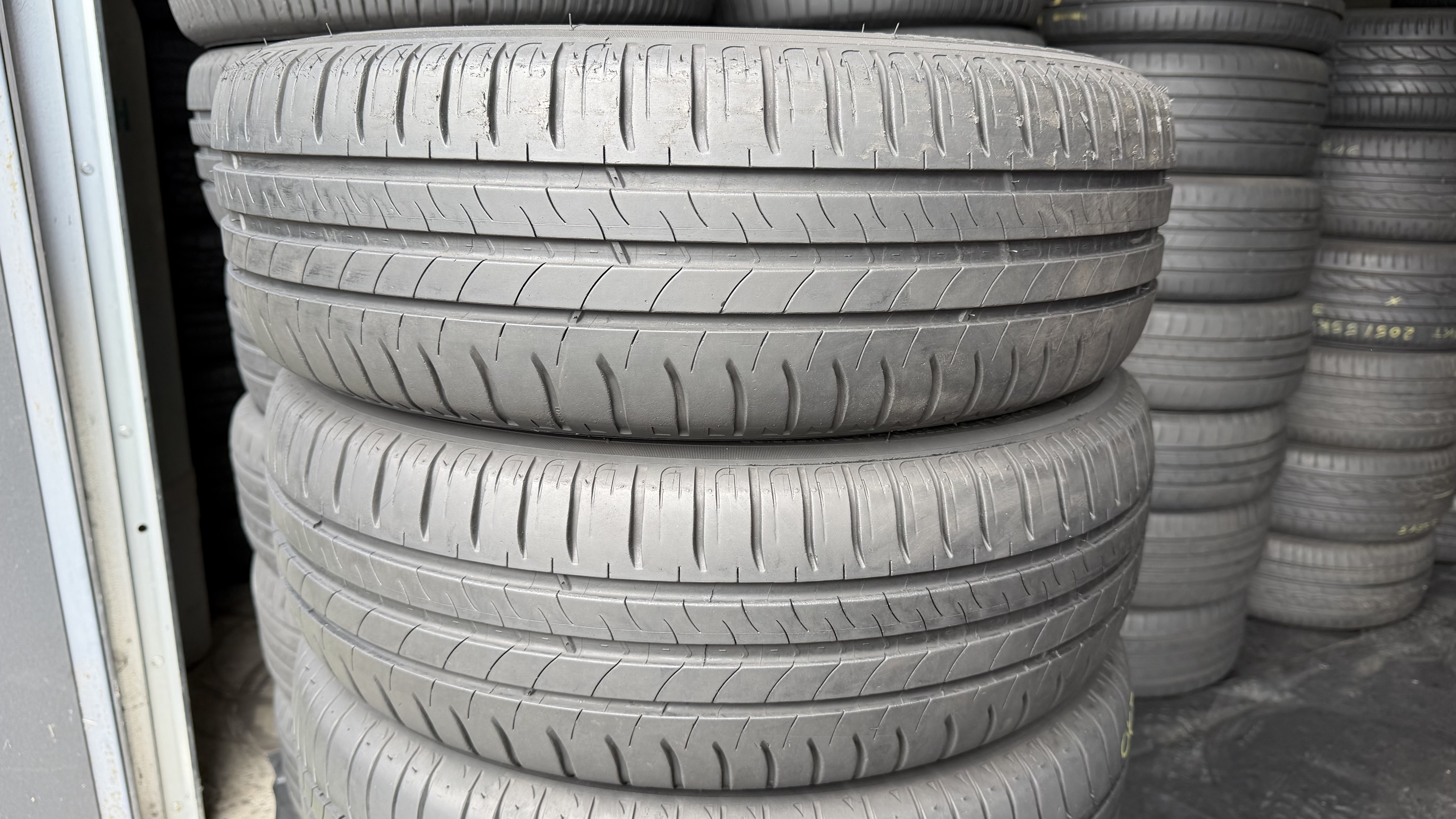 Шини б\у 195/65 R15