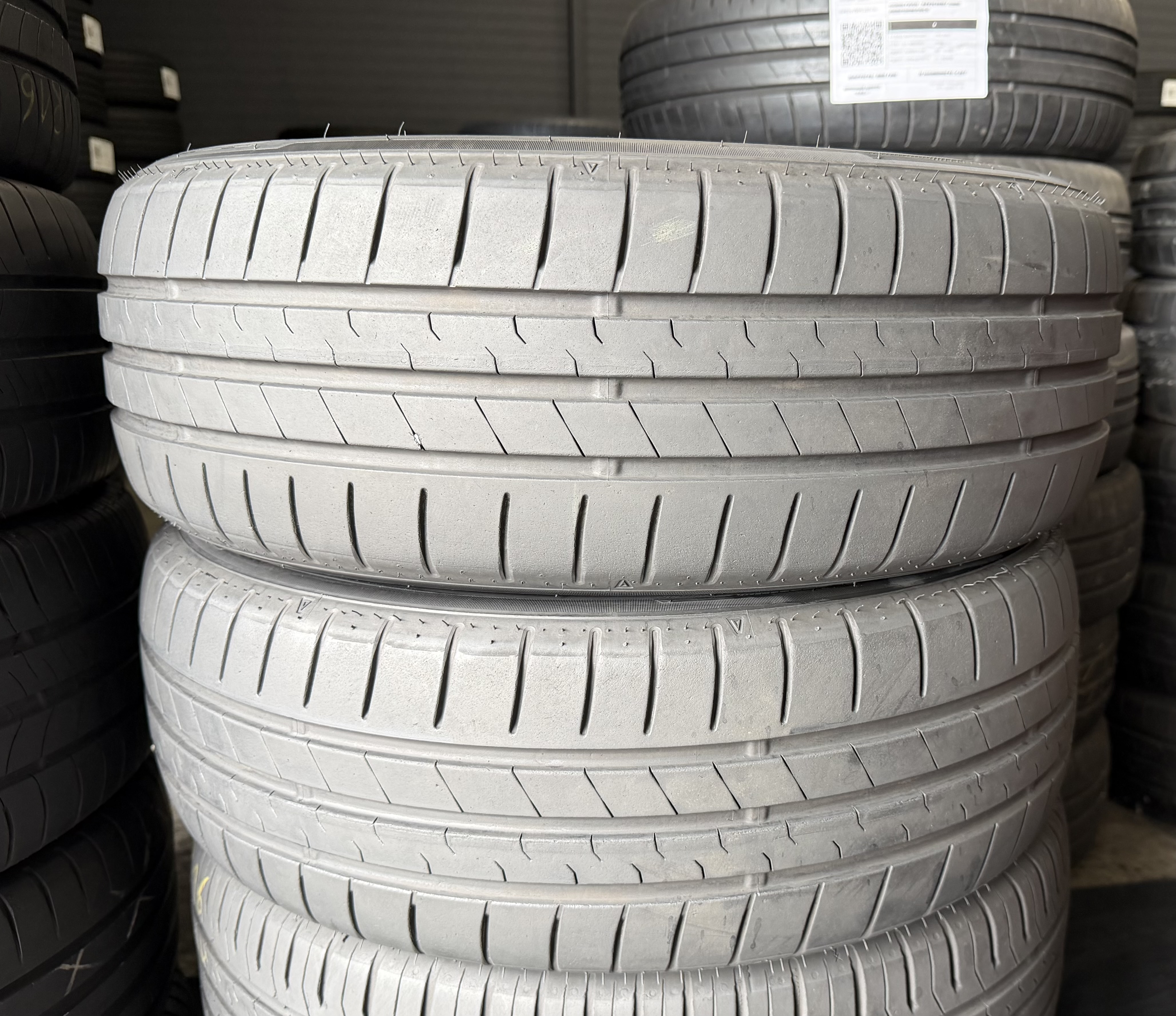 Шини б\у 205/55 R16