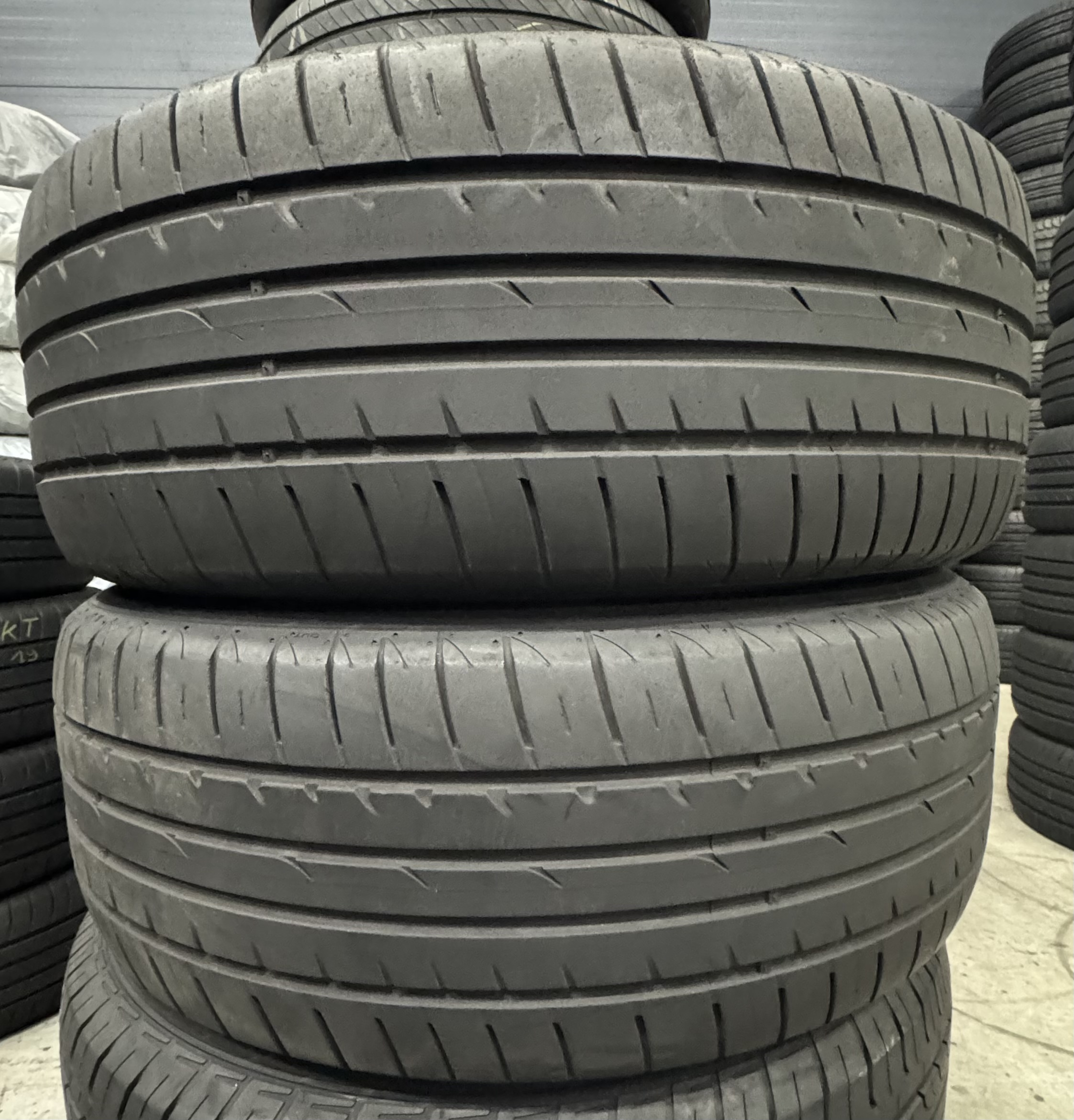 Шини б\у 225/60 R17