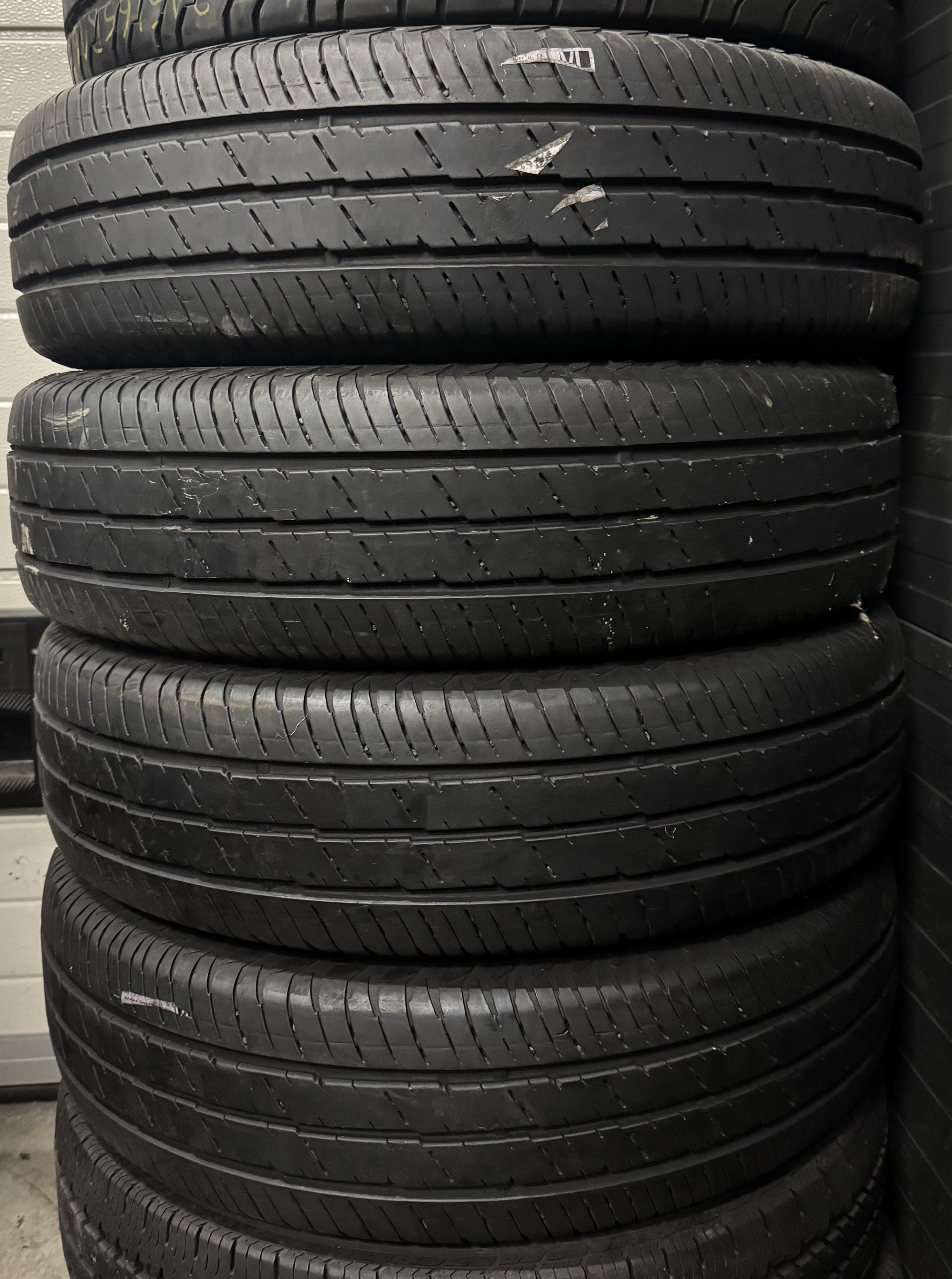 Шини б\у 205/85 R16C