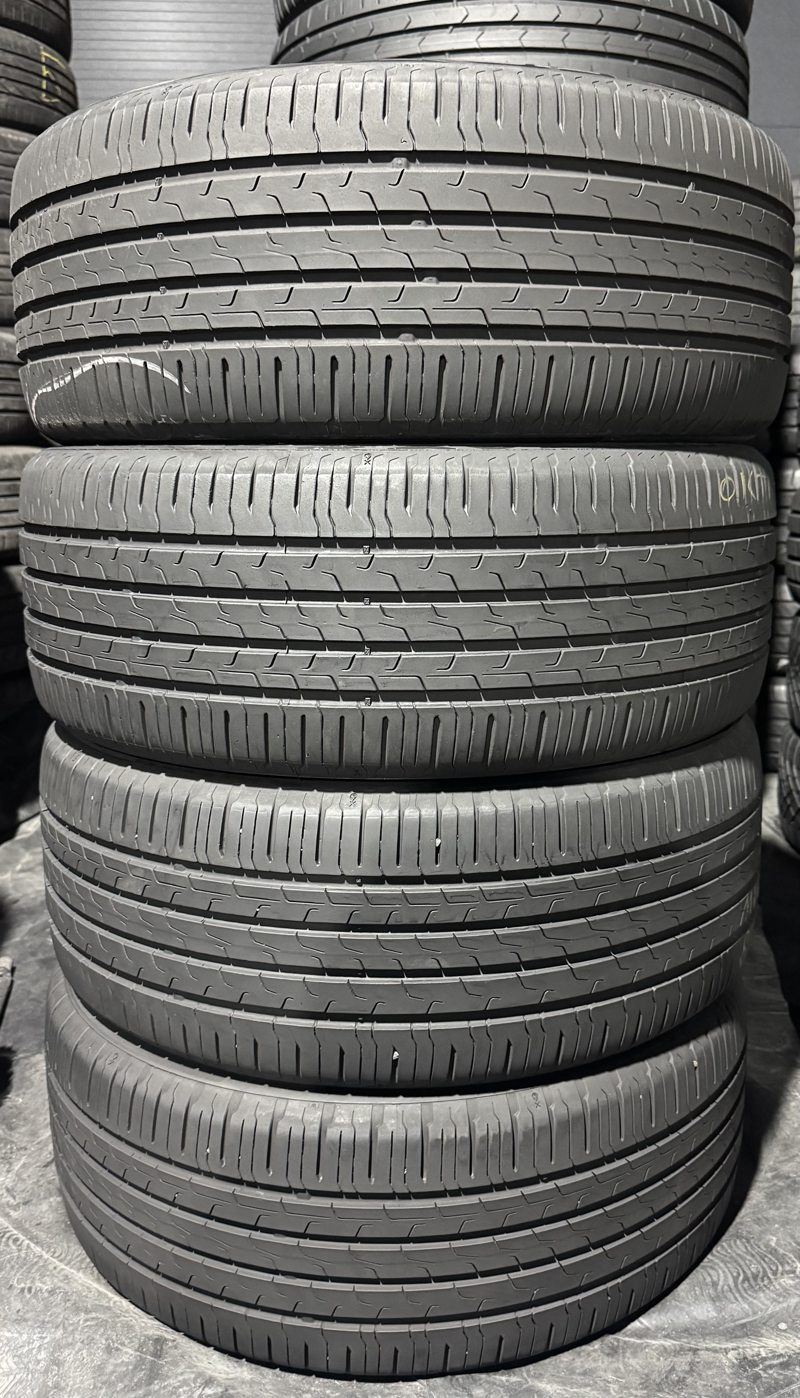 Шини б\у 225/45 R18