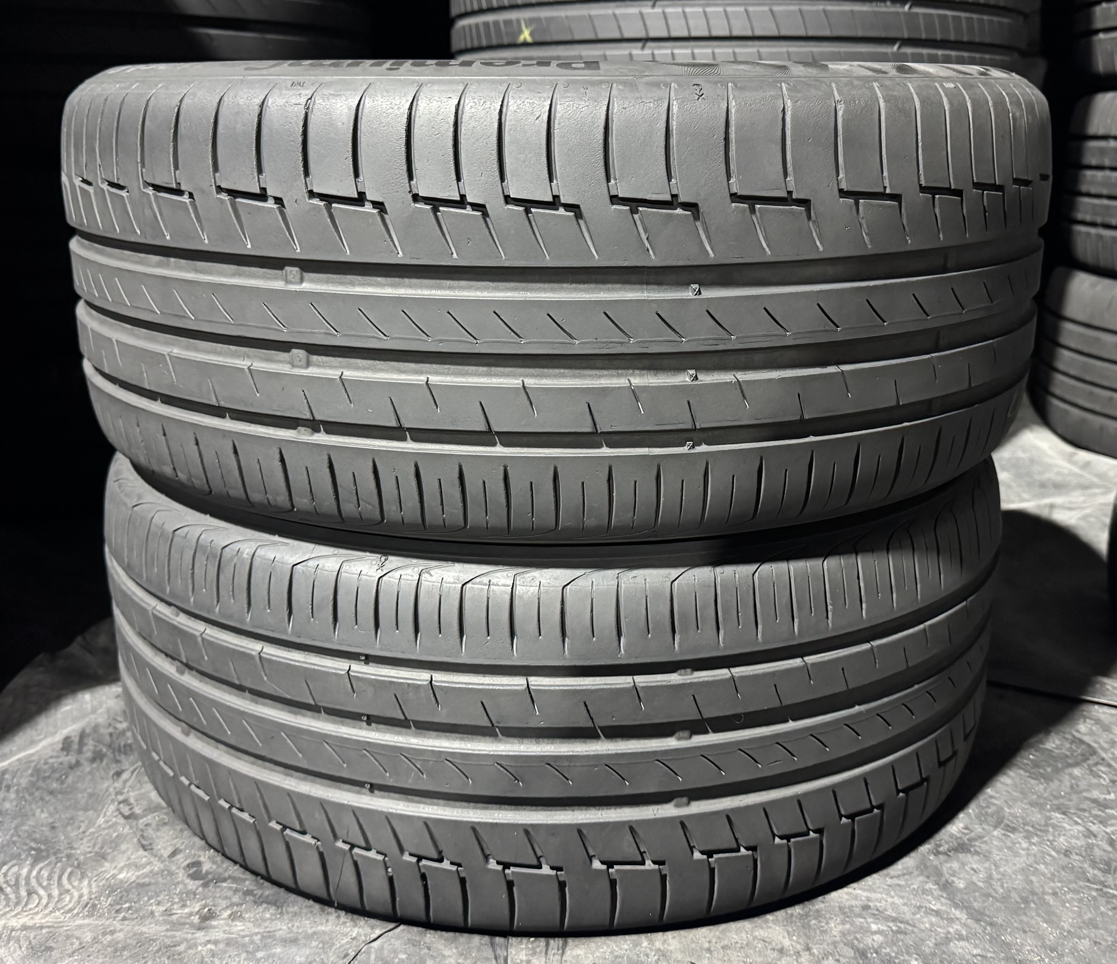 Шини б\у 225/45 R17