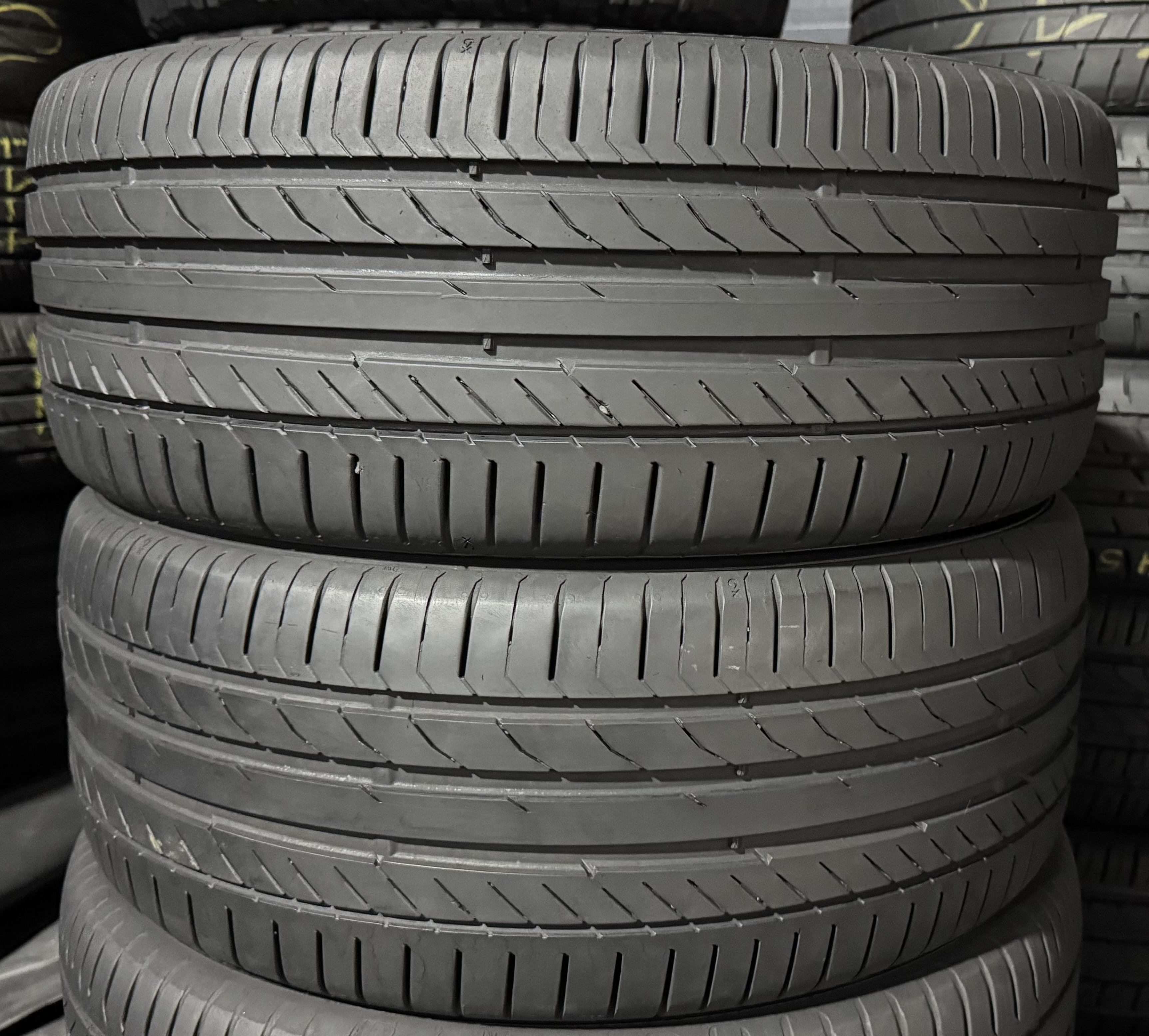 Шини б\у 225/45 R17