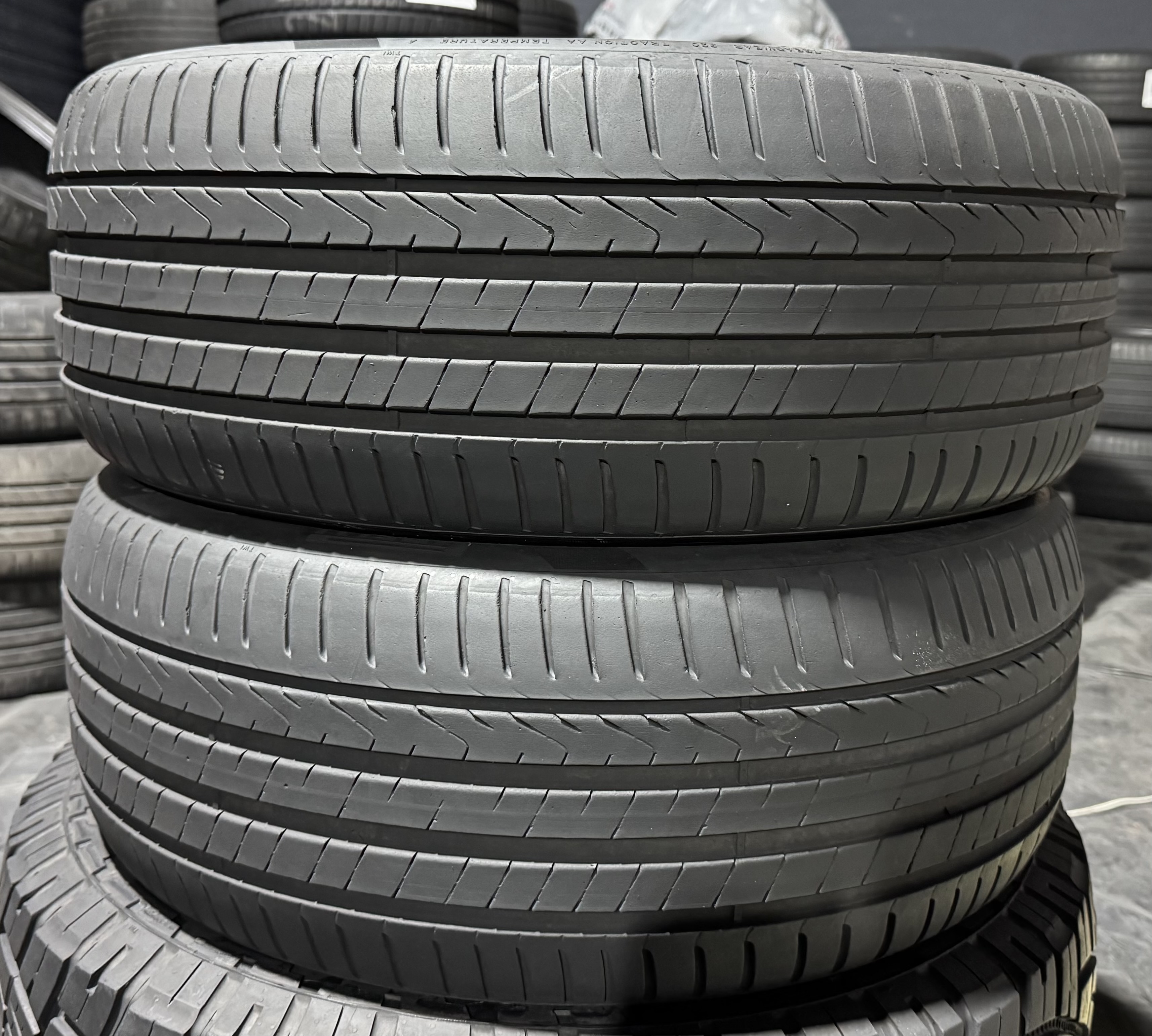 Шини б\у 225/45 R18